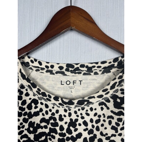 Neutral Leopard Sweatshirt Tee Short Sleeve Raglan Split Hem LOFT Large - Picture 4 of 9